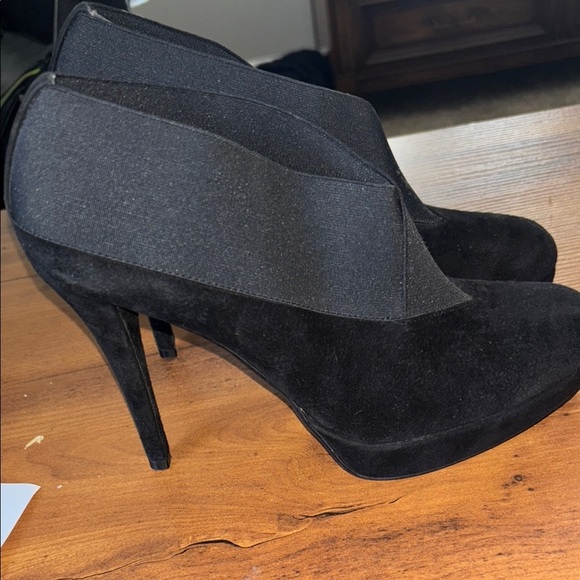 Stuart Weitzman Black Women's heeled booties - Picture 6 of 14